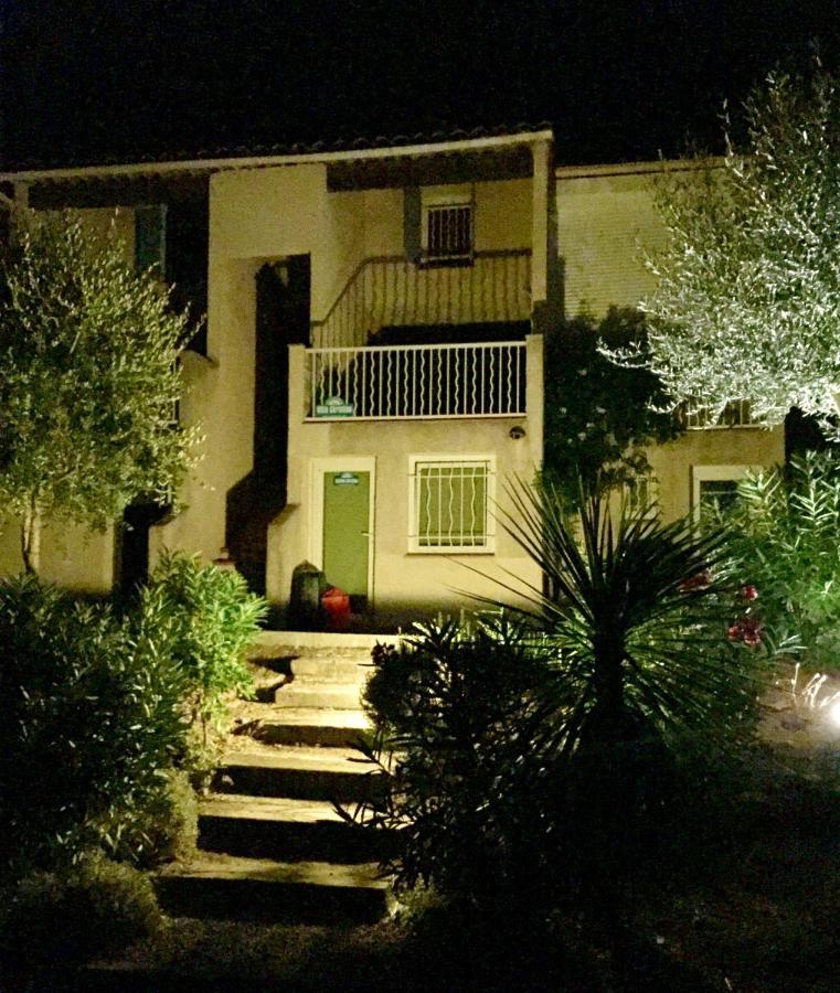 Maison Charmante A Cogolin Avec Vue Sur La Mer Et Piscine מראה חיצוני תמונה