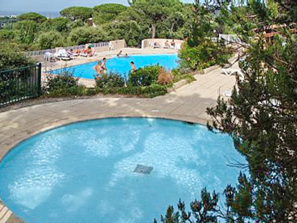 Maison Charmante A Cogolin Avec Vue Sur La Mer Et Piscine מראה חיצוני תמונה